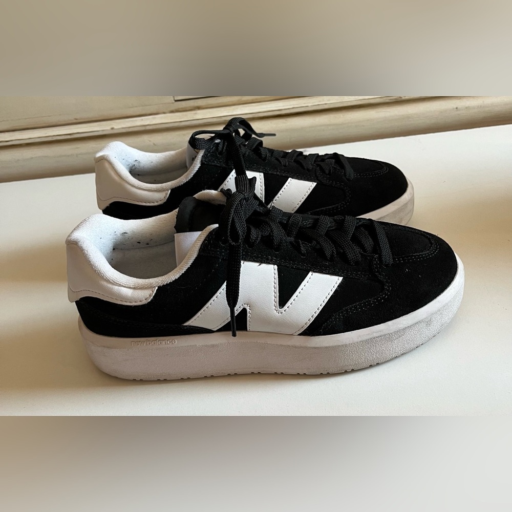 New Balance CT302 Athletic Shoe - Black & White Men’s 8 Women’s 9.5 Sneakers
